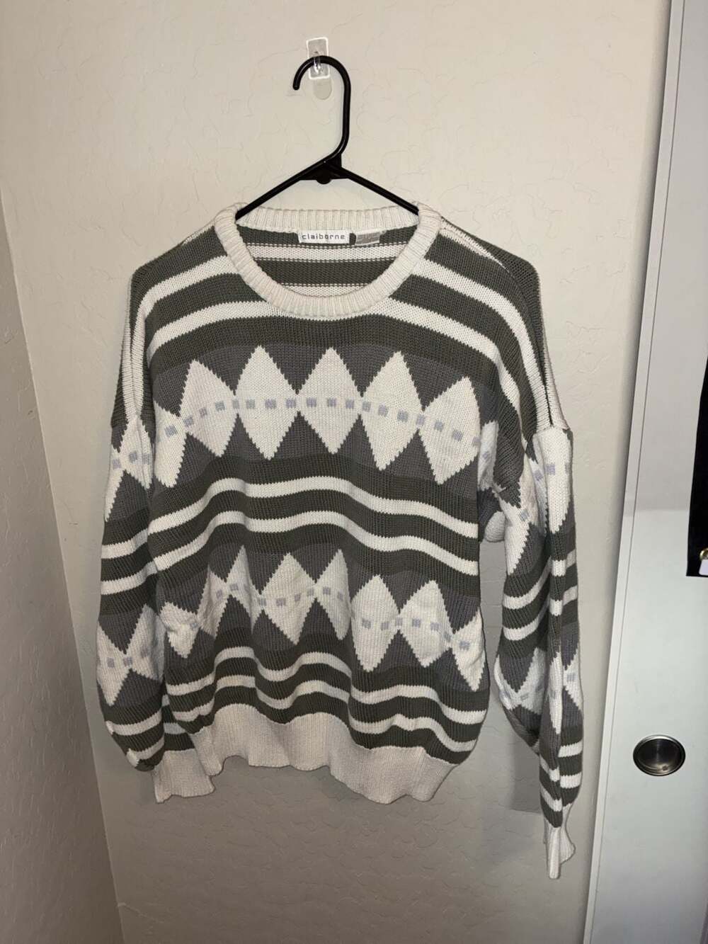 Vintage Claiborne Geometric Diamond Pattern Crewneck Sweater